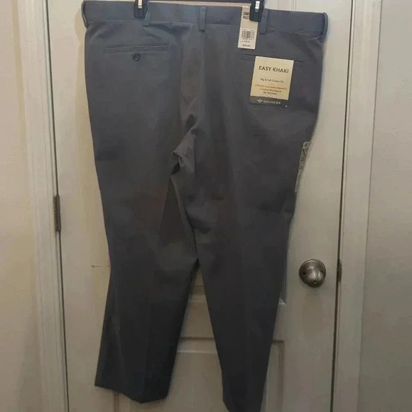 Docker's Big and tall classic fit Men's pants - Picture 6 of 7